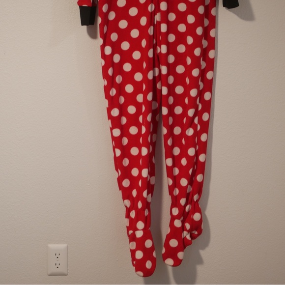 Disney’s women’s onesie with feet covers size medium - Picture 2 of 4